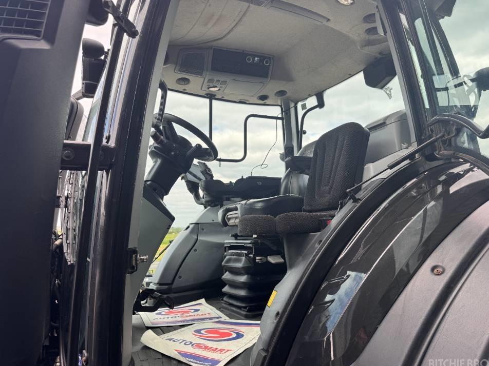 Tractor - Valtra T 235 Direct