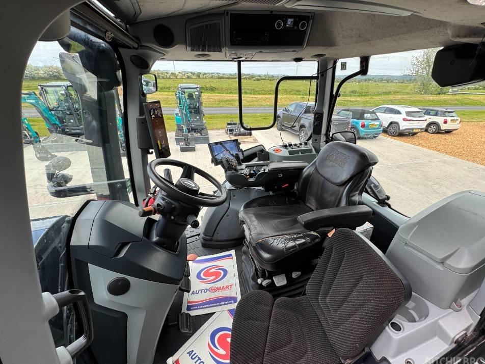 Tractor - Valtra T 235 Direct