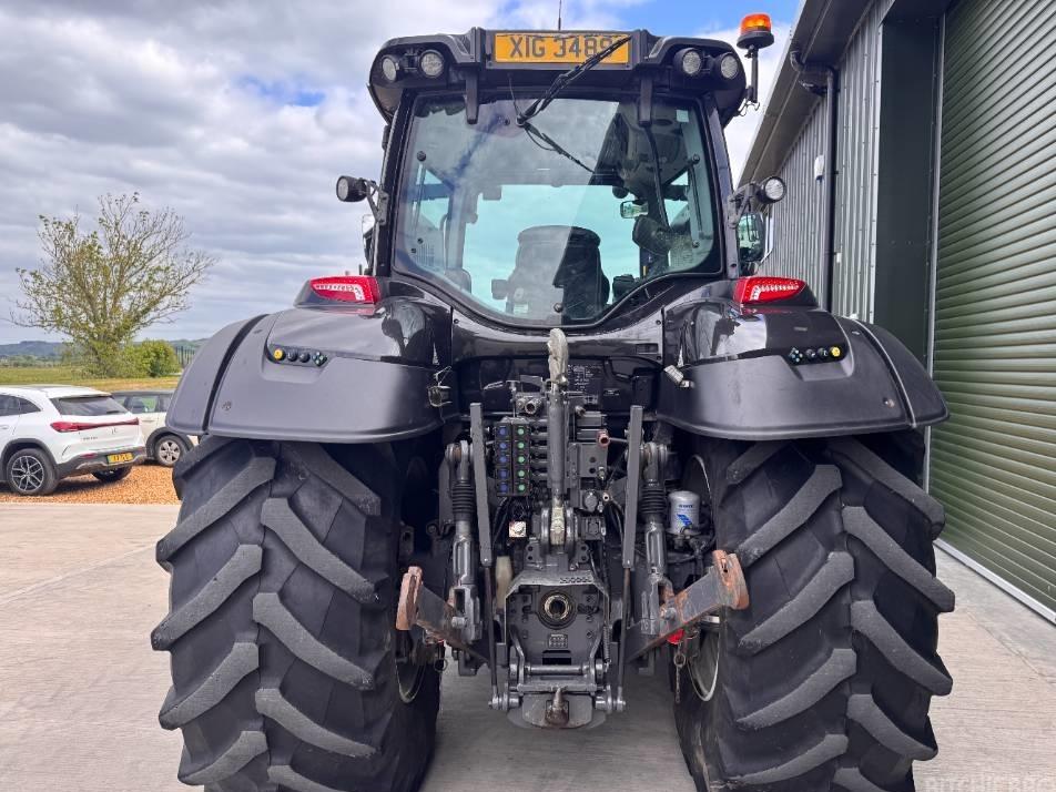Tractor - Valtra T 235 Direct