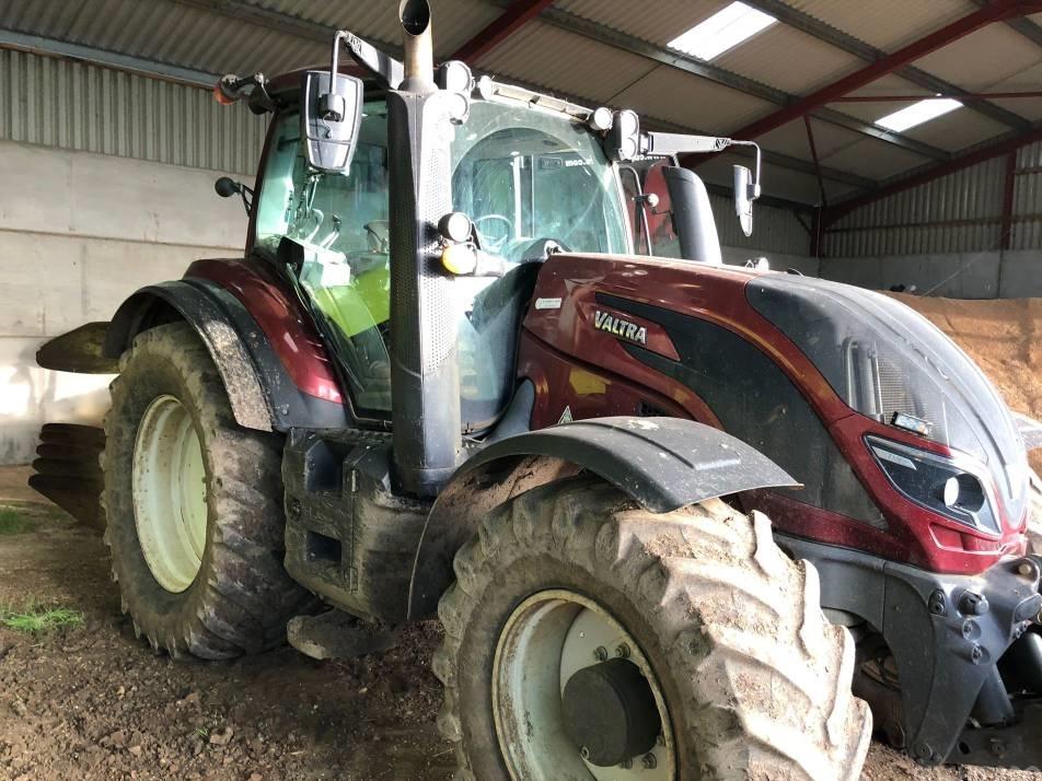 Tractor - Valtra T174EA
