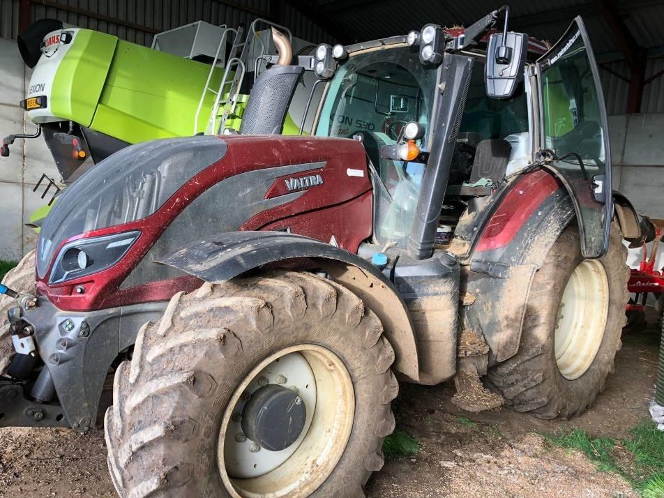 Tractor - Valtra T174EA