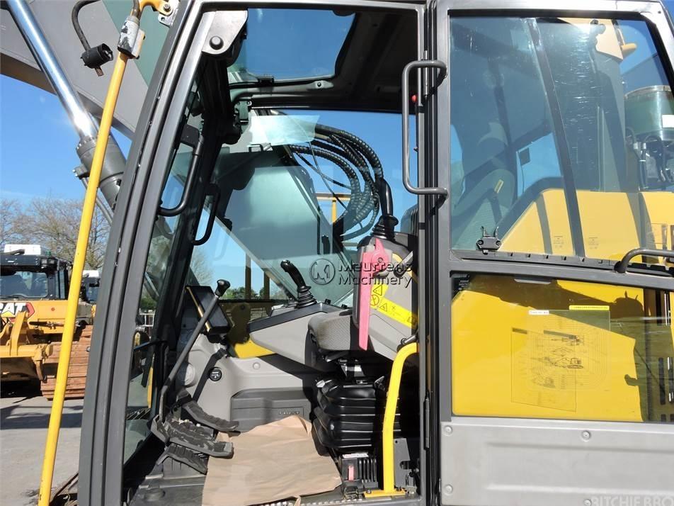 Excavator pe senile - Volvo ECR235EL