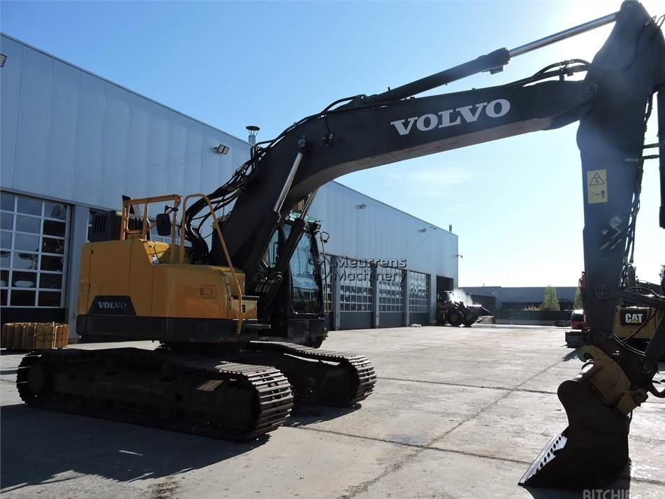 Excavator pe senile - Volvo ECR235EL