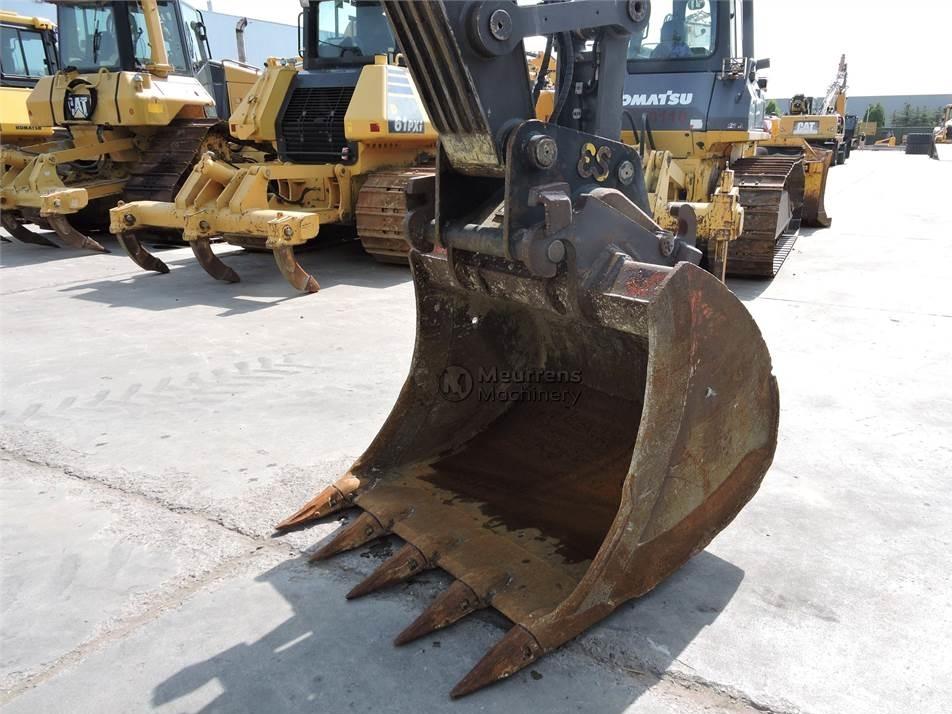 Excavator pe roti - Volvo EW140D