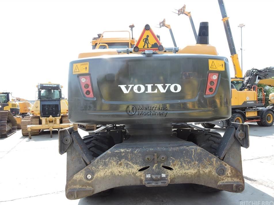 Excavator pe roti - Volvo EW140D