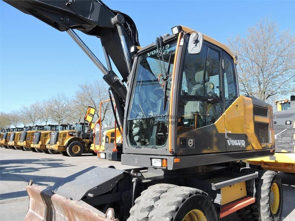 Excavator pe roti - Volvo EW160E ROTOTILT