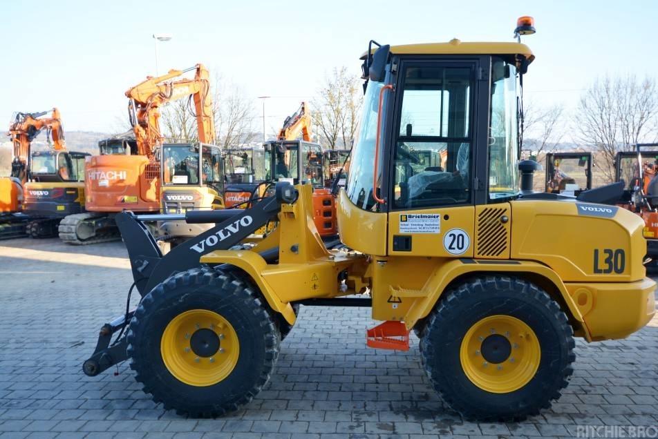 Incarcator frontal - Volvo L 30 H