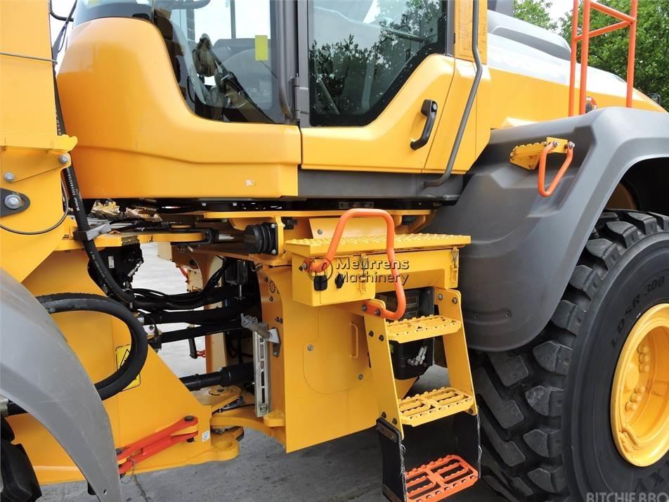 Incarcator frontal - Volvo L120H + New bucket