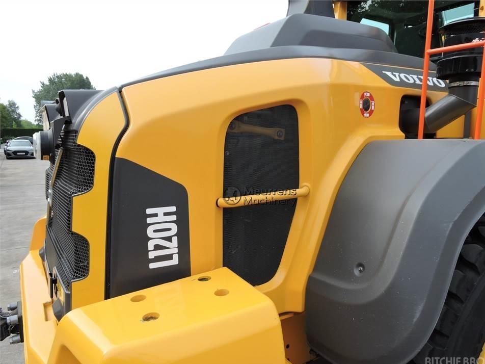 Incarcator frontal - Volvo L120H + New bucket
