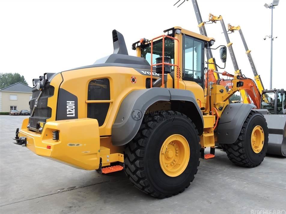 Incarcator frontal - Volvo L120H + New bucket