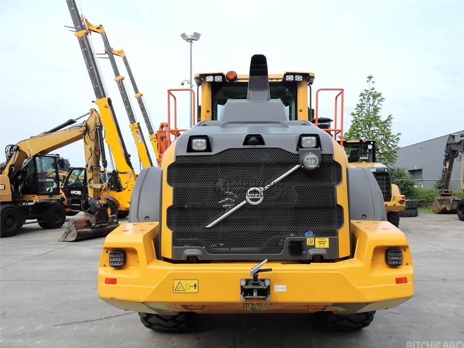 Incarcator frontal - Volvo L120H + New bucket