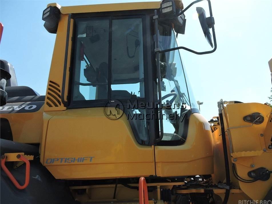 Incarcator frontal - Volvo L120H