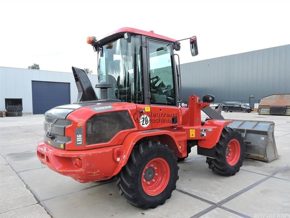 Incarcator frontal - Volvo L35G + Fork-German