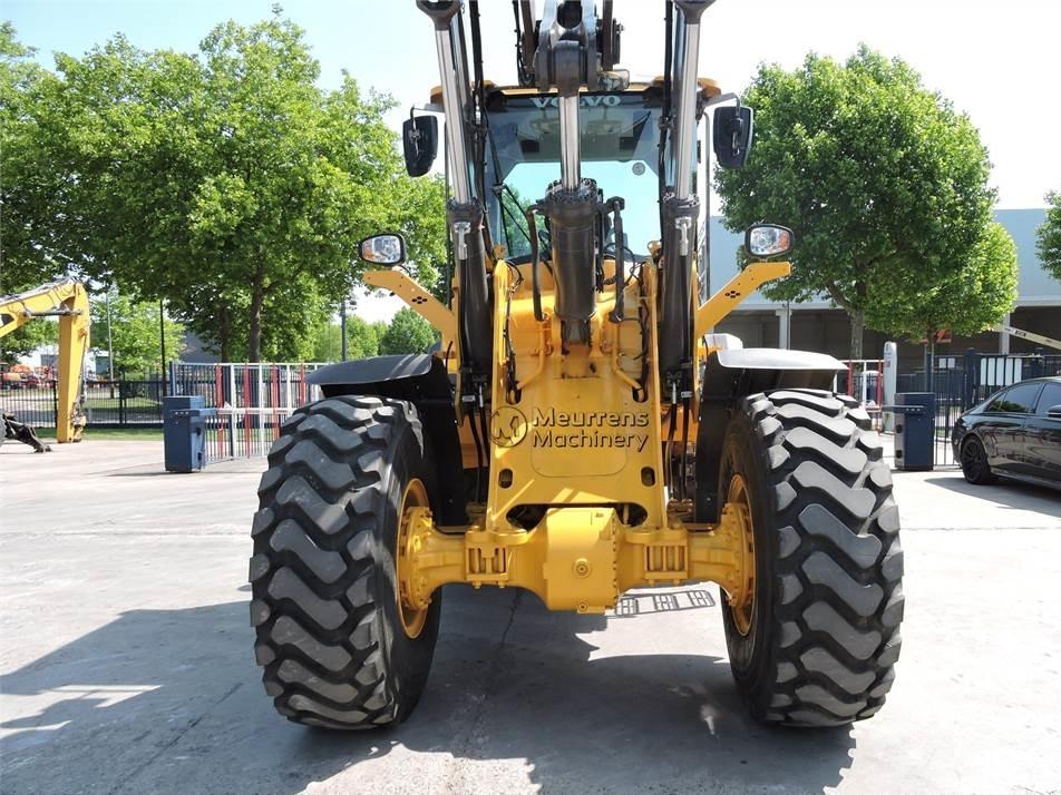 Incarcator frontal - Volvo L90H