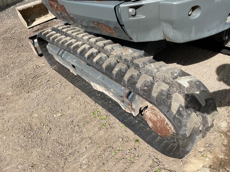 Miniexcavator - Wacker Neuson EZ 26