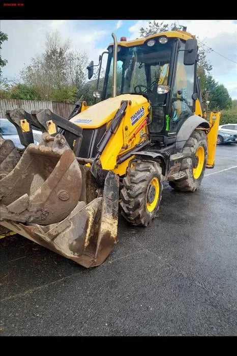 Cele mai fiabile buldoexcavatoare second hand pentru șantiere mici
