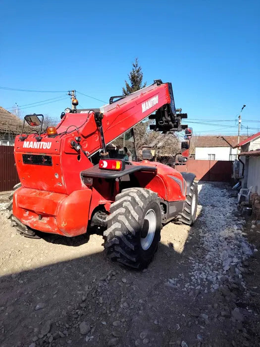 Încărcătoare frontale – Ghid complet 2025 pentru alegerea utilajului potrivit