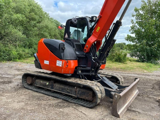 Mini-excavatoare second hand în Cluj – Cum să alegi corect