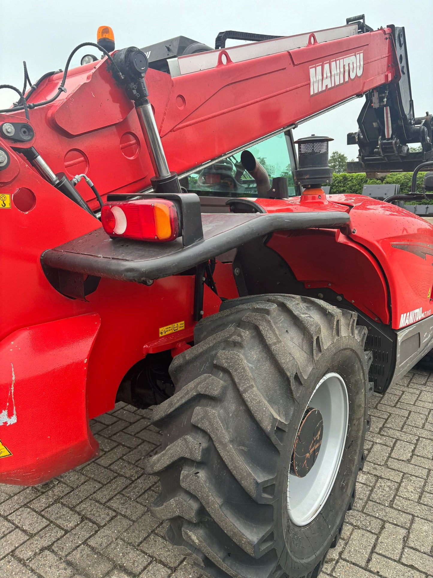 Încărcător Telescopic MANITOU 845-120 - VASTech Machinery