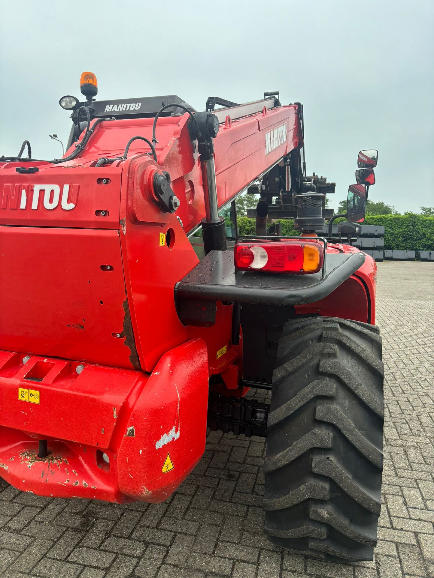 Încărcător Telescopic MANITOU 845-120 - VASTech Machinery