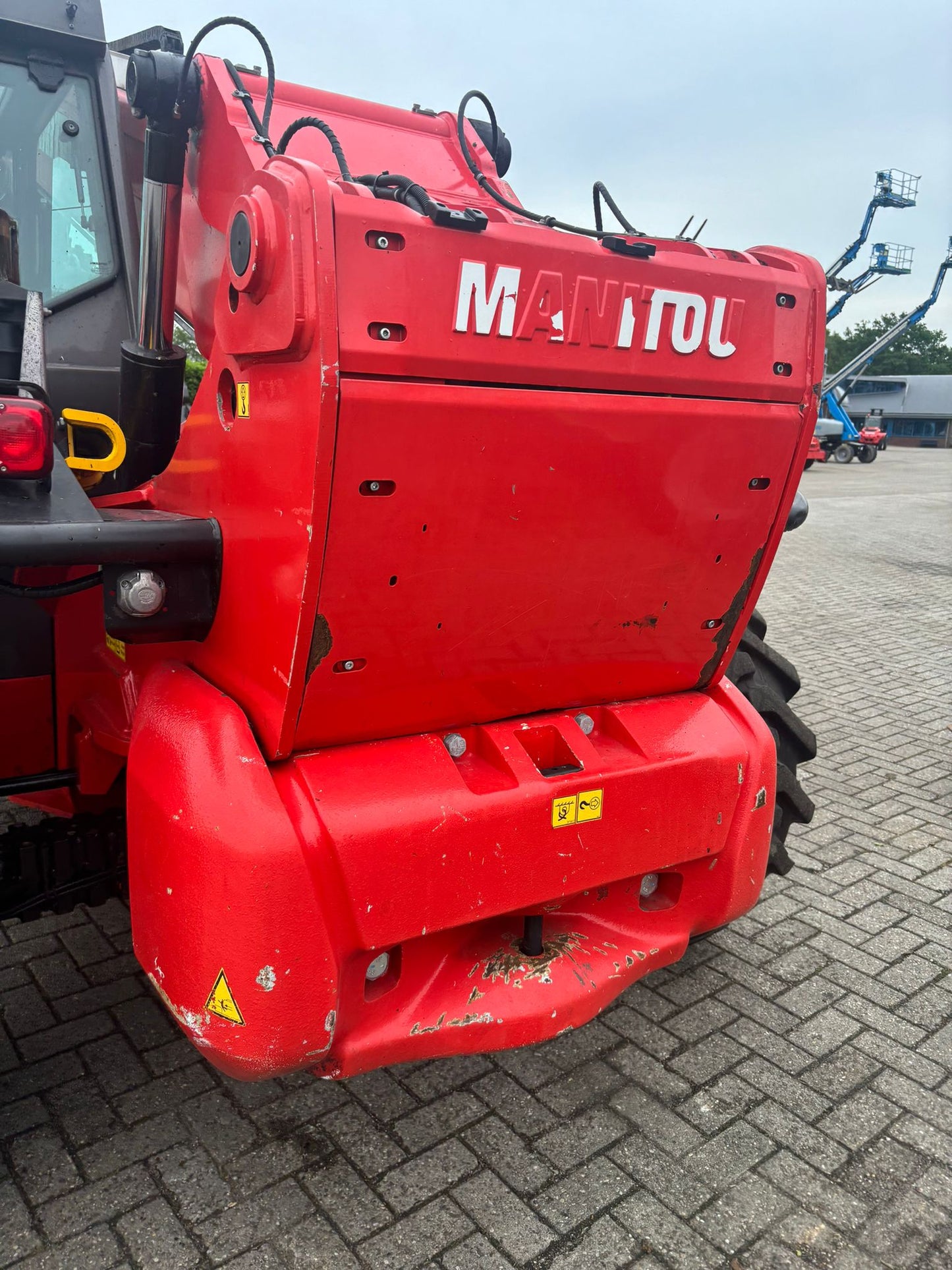 Încărcător Telescopic MANITOU 845-120 - VASTech Machinery