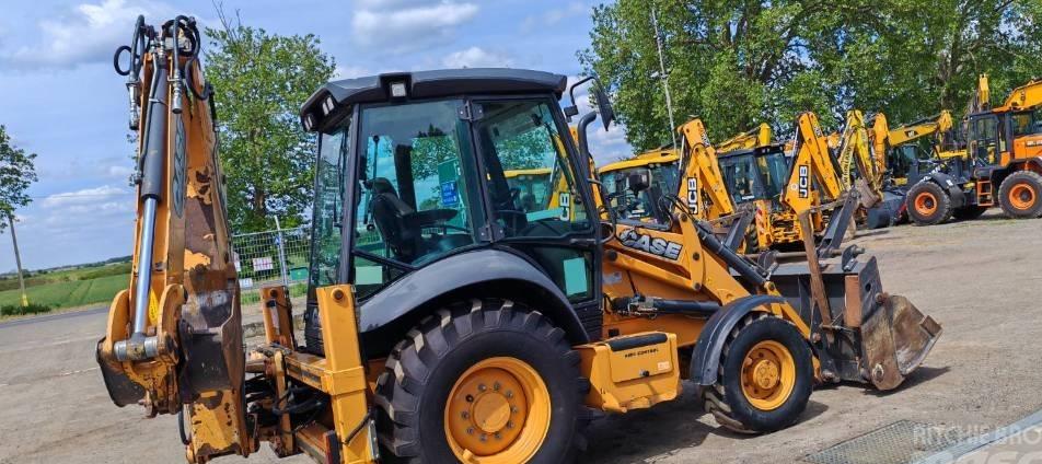 Buldoexcavator - Case 580 ST