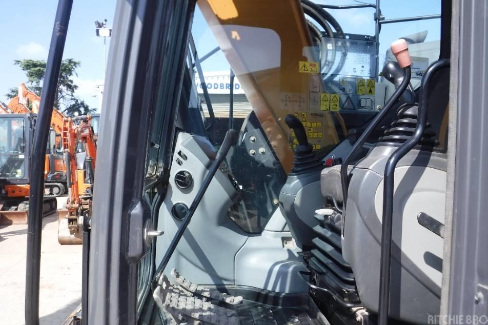 Excavator pe senile - Case CX 145 D SR