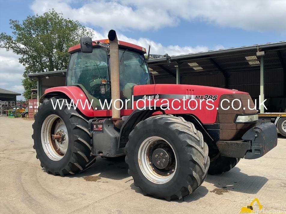 Tractor - Case IH Magnum 285