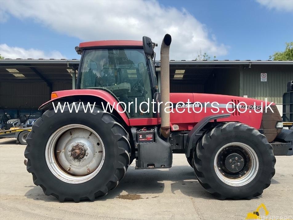 Tractor - Case IH Magnum 285