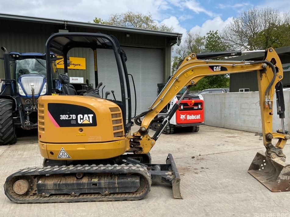 Miniexcavator - CAT 302.7 D CR