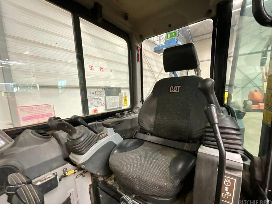 Miniexcavator - CAT 305 E 2 CR