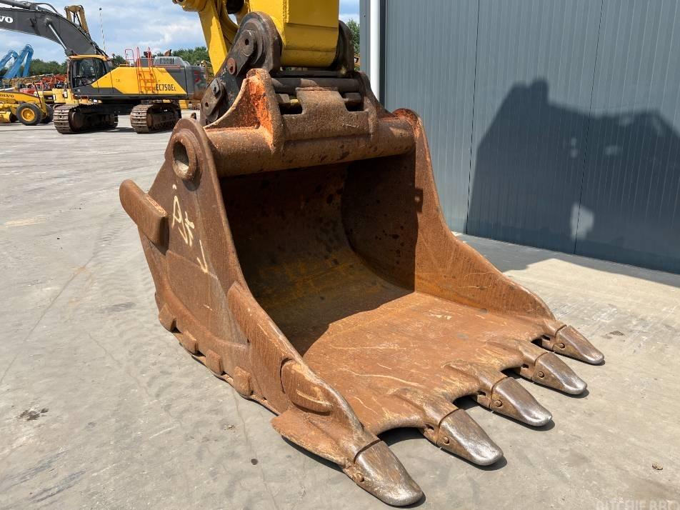 Excavator pe senile - CAT 336D L