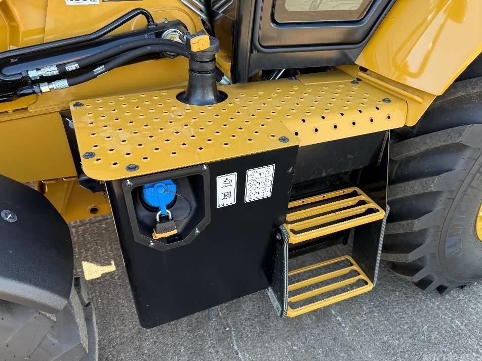 Buldoexcavator - CAT 432 F