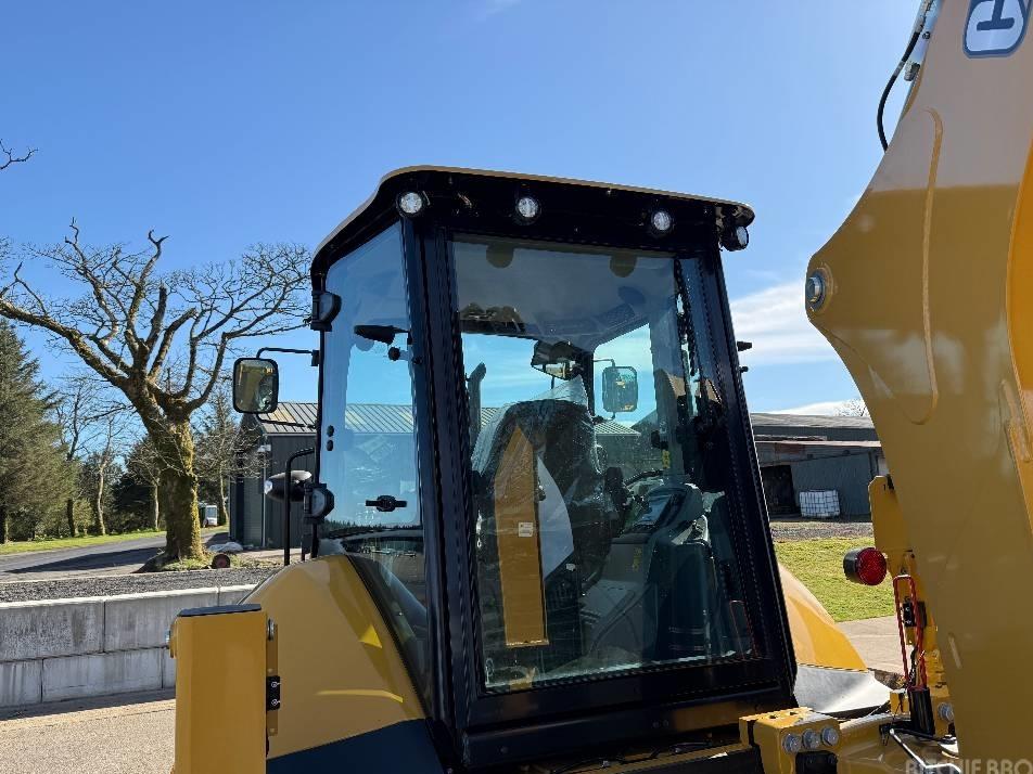 Buldoexcavator - CAT 432 F