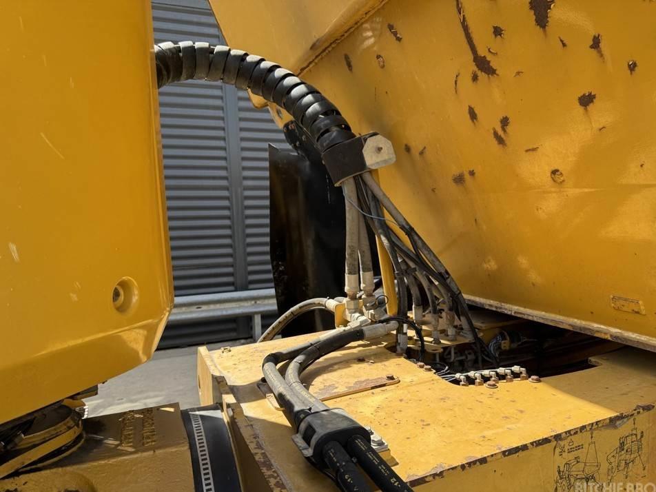 Site dumpers - CAT 730C
