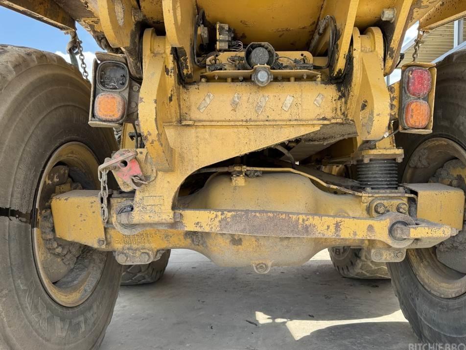 Site dumpers - CAT 730C