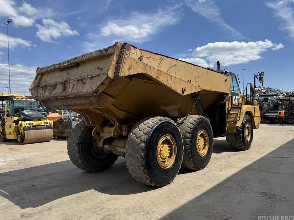 Site dumpers - CAT 730C