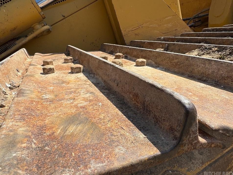 Buldozer - CAT D 6 N LGP