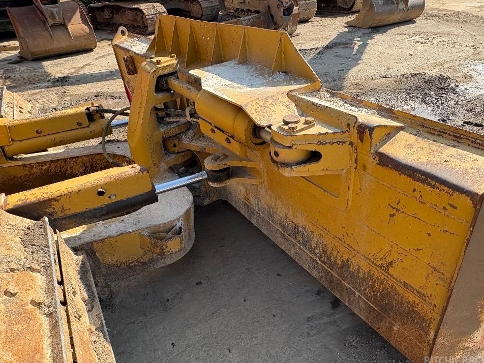 Buldozer - CAT D 6 N LGP