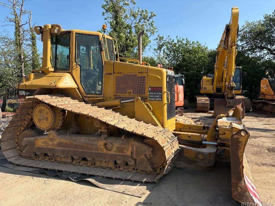 Buldozer - CAT D 6 N LGP