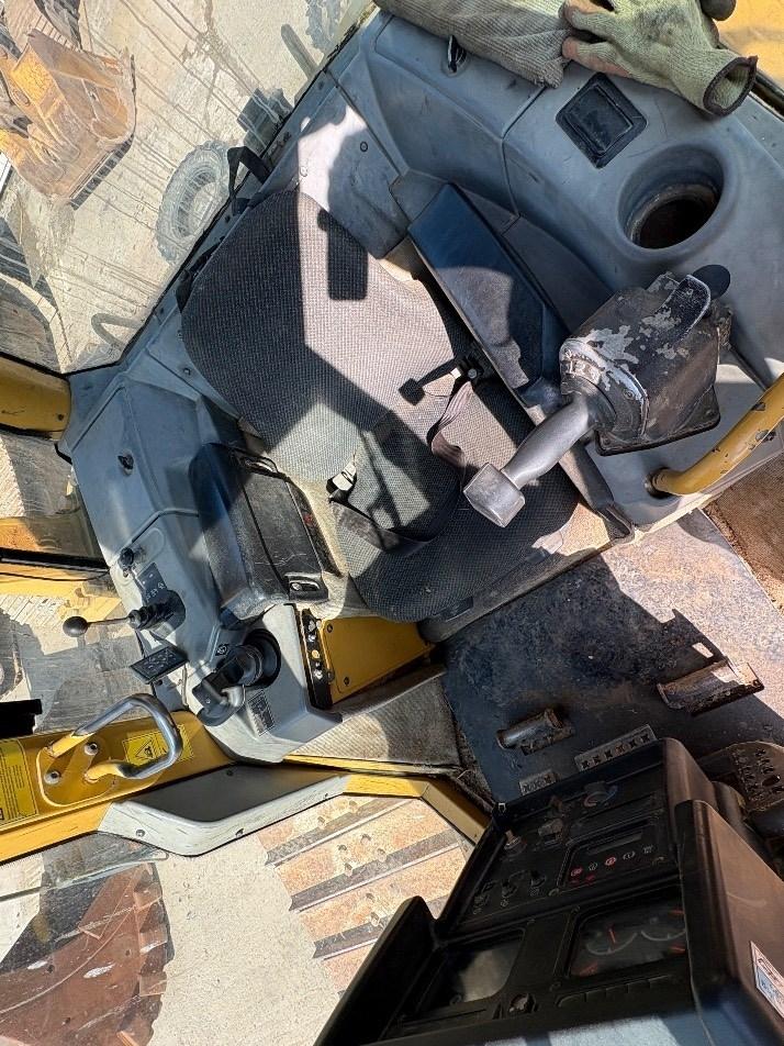 Buldozer - CAT D 6 N LGP