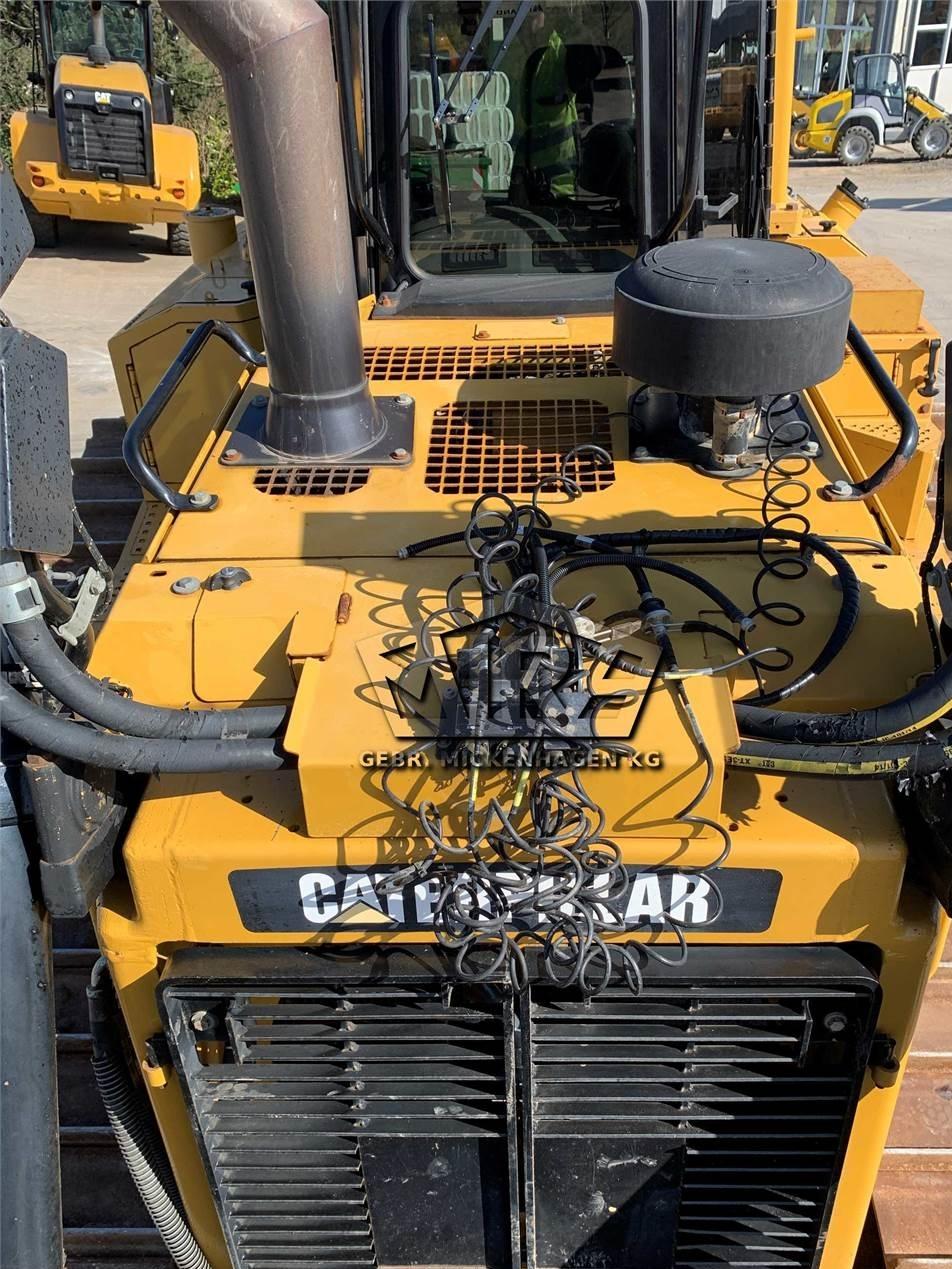 Buldozer - CAT D 6 T LGP