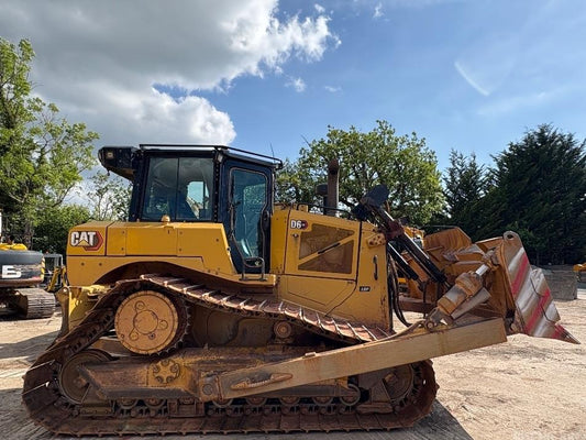 Buldozer - CAT D6XE LGP