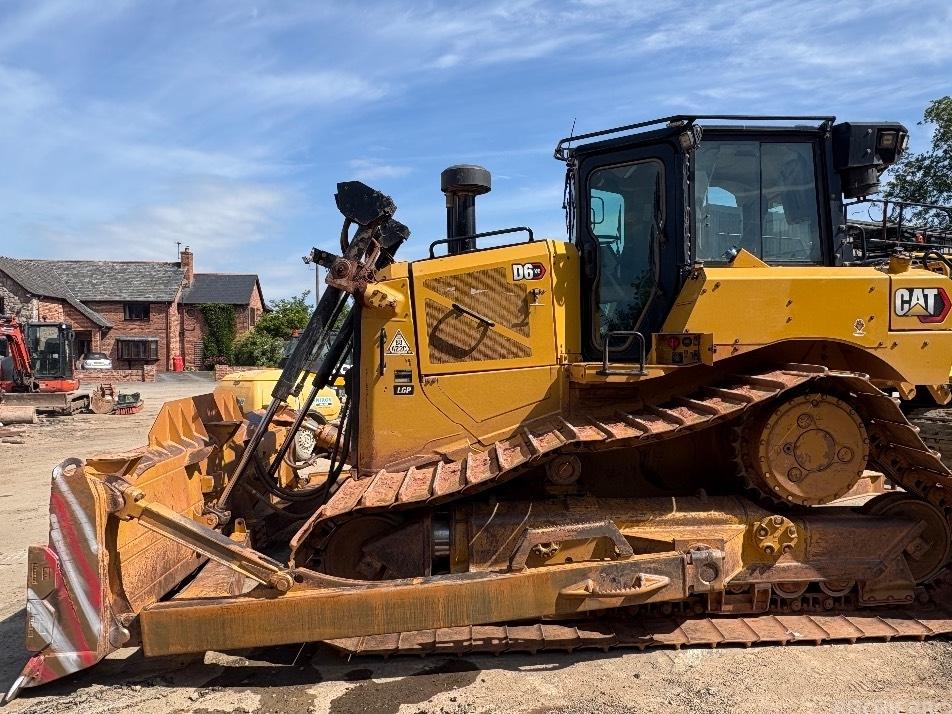 Buldozer - CAT D6XE LGP