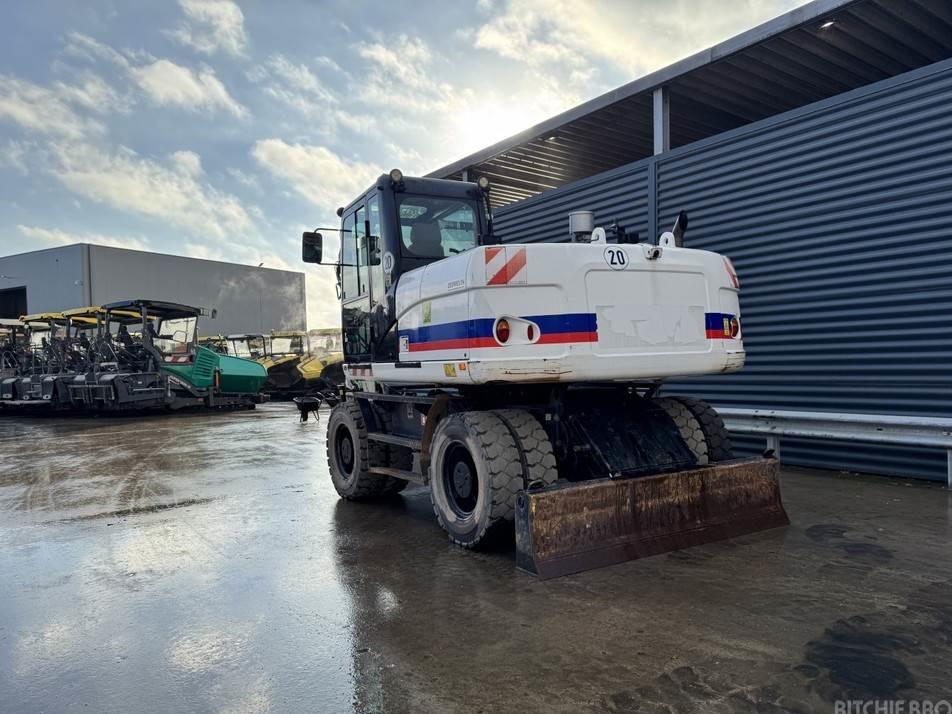 Excavator pe roti - CAT M315D