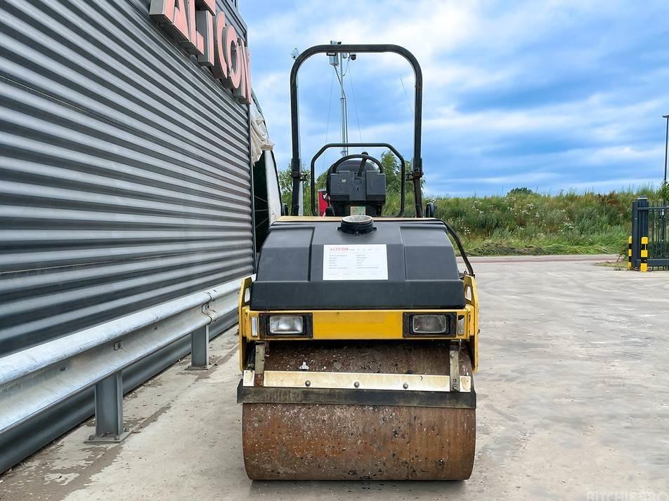 Cilindru lis - Dynapac CC102