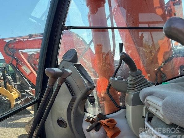 Excavator pe senile - Hitachi ZX 135 US 5-B