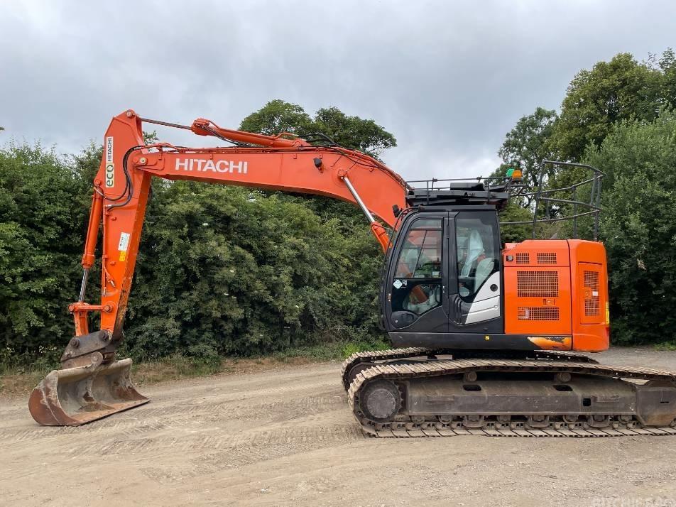 Excavator pe senile - Hitachi ZX 225 US LC-6