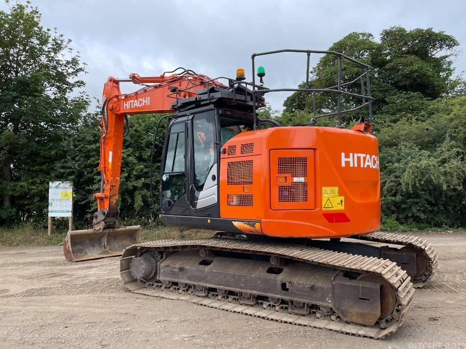 Excavator pe senile - Hitachi ZX 225 US LC-6