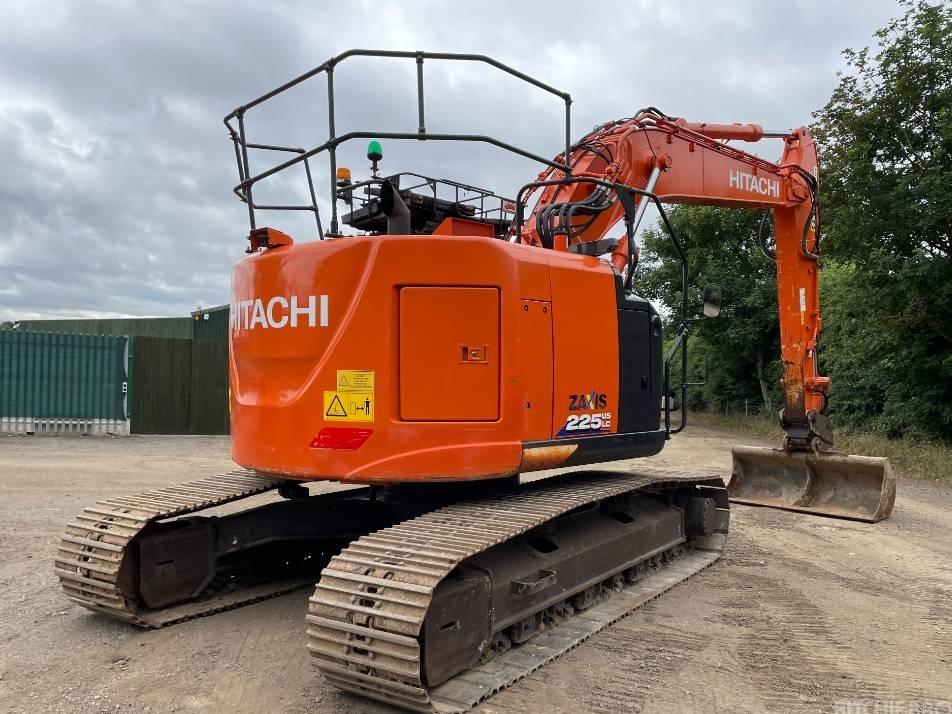 Excavator pe senile - Hitachi ZX 225 US LC-6